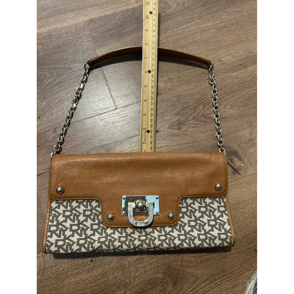 DKNY Shoulder Bag Monogram Canvas Tan Leather Trim Silver Chain Strap Turn-Lock - Picture 6 of 6